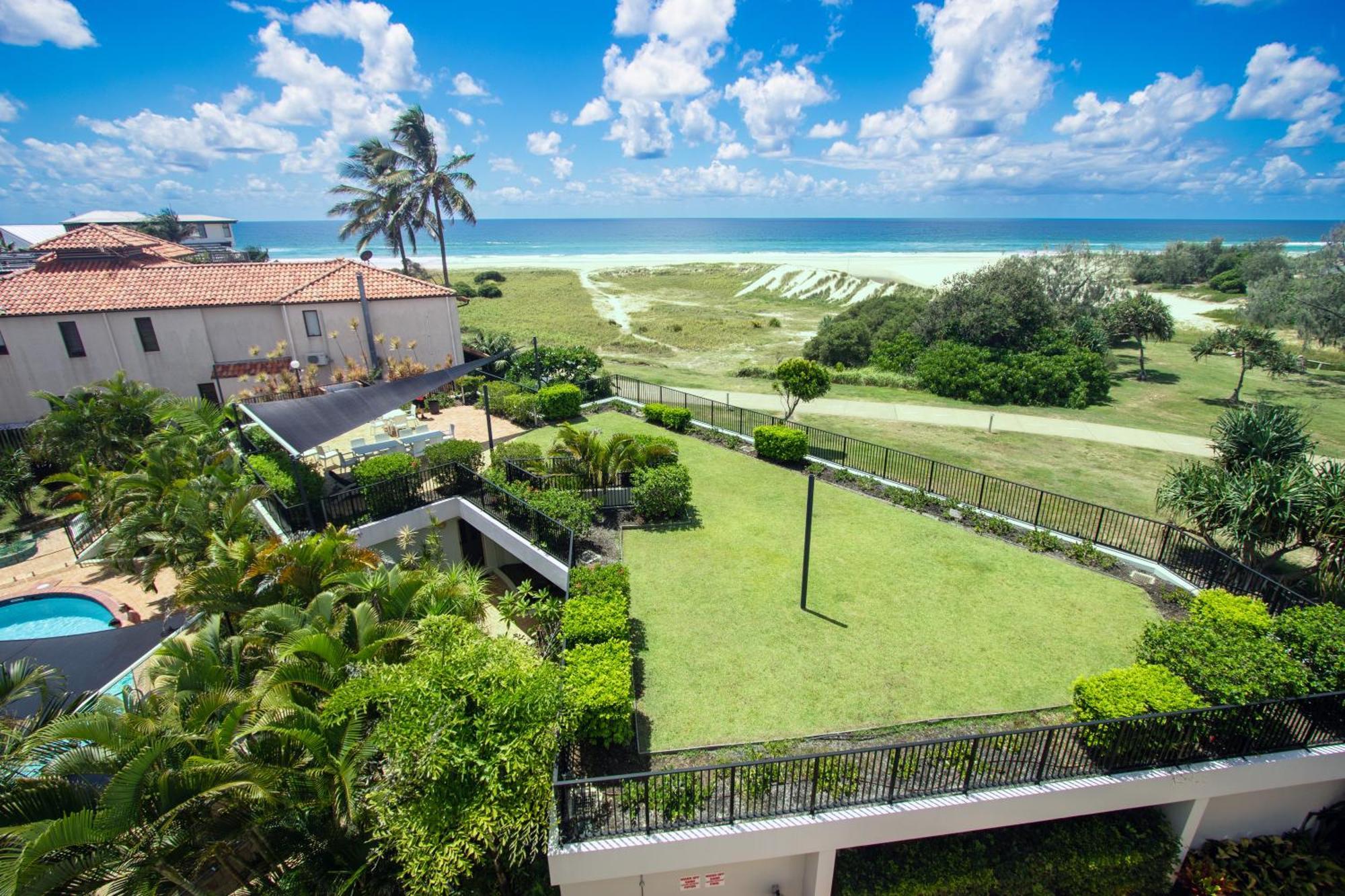Sandcastles On Currumbin Beach Gold Coast Extérieur photo